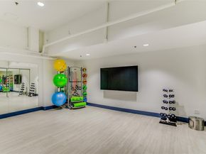 1505  Elm Street  1003, Dallas Texas 75201