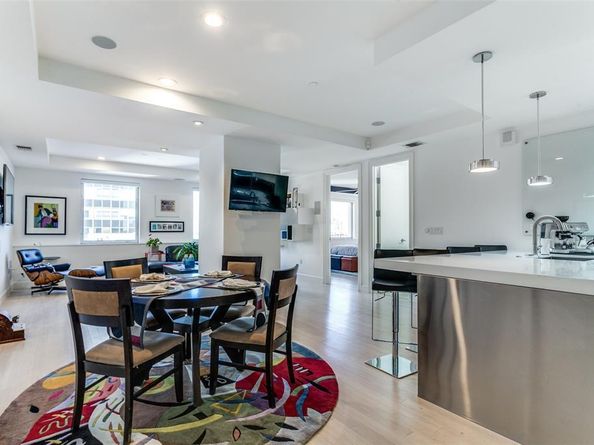 1505  Elm Street  1003, Dallas Texas 75201
