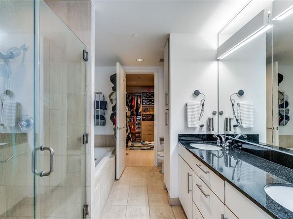 1505  Elm Street  1003, Dallas Texas 75201