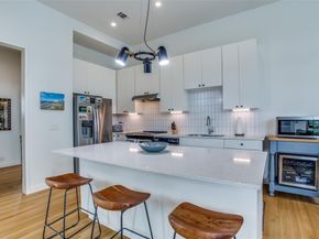 452 W Morphy Street , Fort Worth Texas 76104