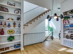 452 W Morphy Street , Fort Worth Texas 76104