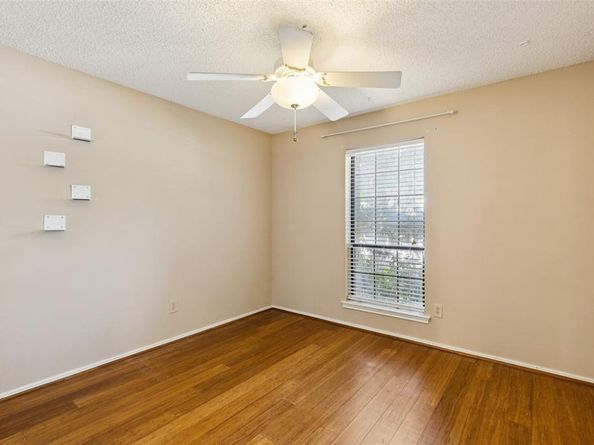 9809  Chandler Court , Dallas Texas 75243