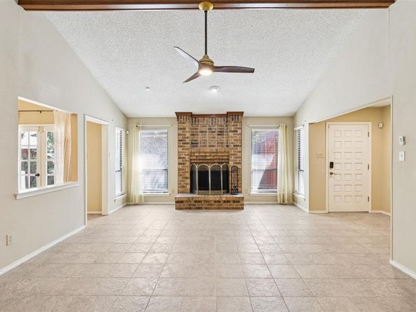 9809  Chandler Court , Dallas Texas 75243
