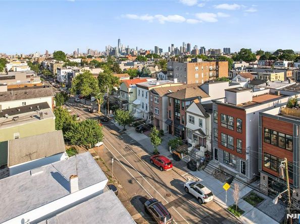 97 Thorne Street, Jersey City NJ 07307