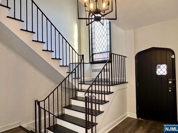 695 Palisade Avenue, Cliffside Park NJ 07010