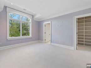 351 Lewelen Circle, Englewood NJ 07631