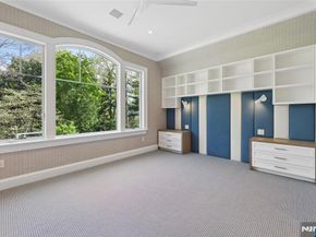 351 Lewelen Circle, Englewood NJ 07631