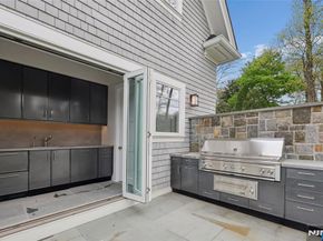 351 Lewelen Circle, Englewood NJ 07631