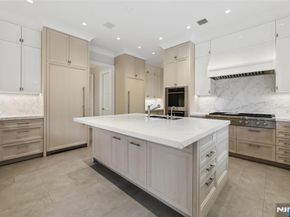 351 Lewelen Circle, Englewood NJ 07631