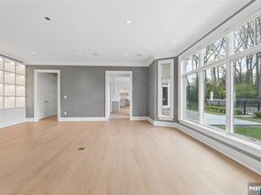 351 Lewelen Circle, Englewood NJ 07631