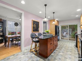 370 Undercliff Avenue, Edgewater NJ 07020