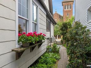 370 Undercliff Avenue, Edgewater NJ 07020