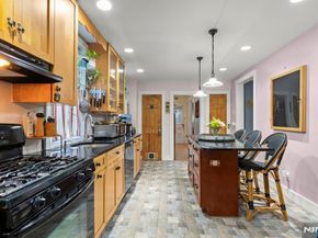 370 Undercliff Avenue, Edgewater NJ 07020