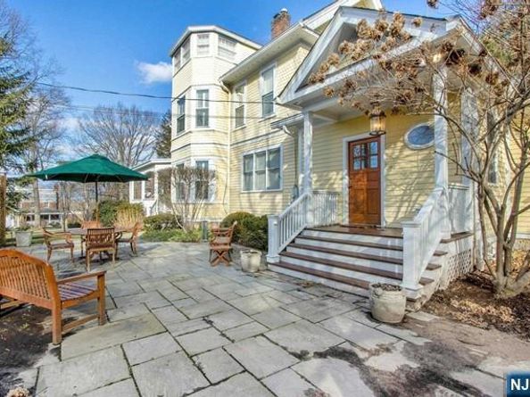 89 Dwight Place, Englewood NJ 07631