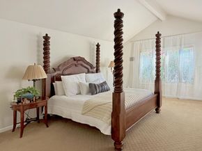 12498 Sumner Drive, Saratoga CA 95070