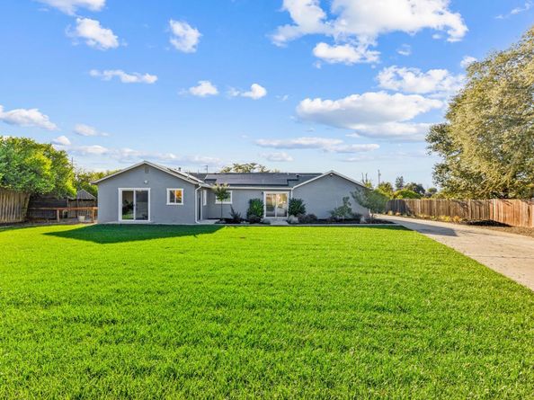 11840 Foothill Avenue, Gilroy CA 95020