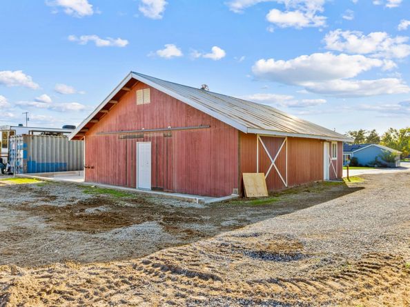 11840 Foothill Avenue, Gilroy CA 95020