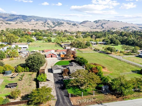 11840 Foothill Avenue, Gilroy CA 95020