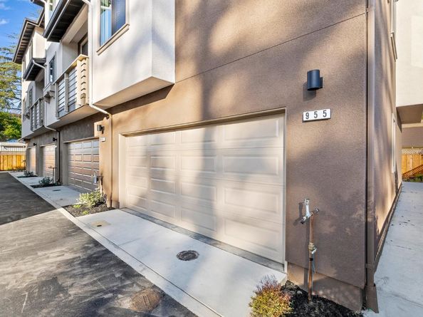 955 Woodside Road, Redwood City CA 94061