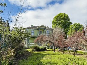 233 Van Ness Avenue, Santa Cruz CA 95060