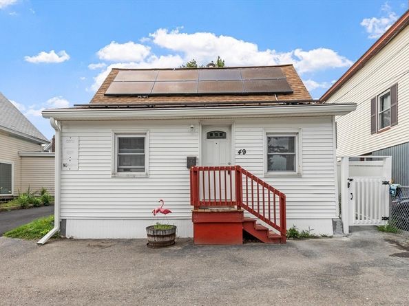 49 Baker Street, Gardner MA 01440