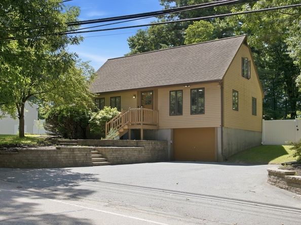 87 Pine Street, Walpole MA 02081
