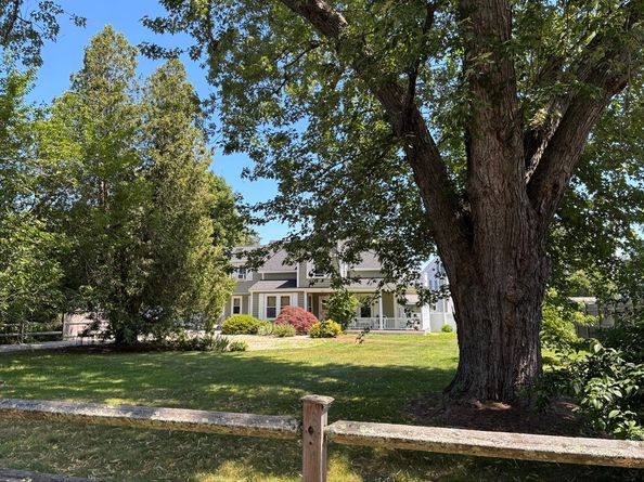 159 Railroad Avenue, Hamilton MA 01982