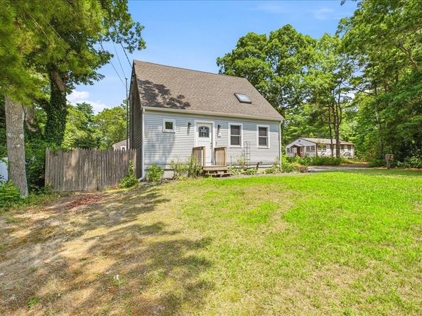 100 Park Ave, Wareham MA 02538