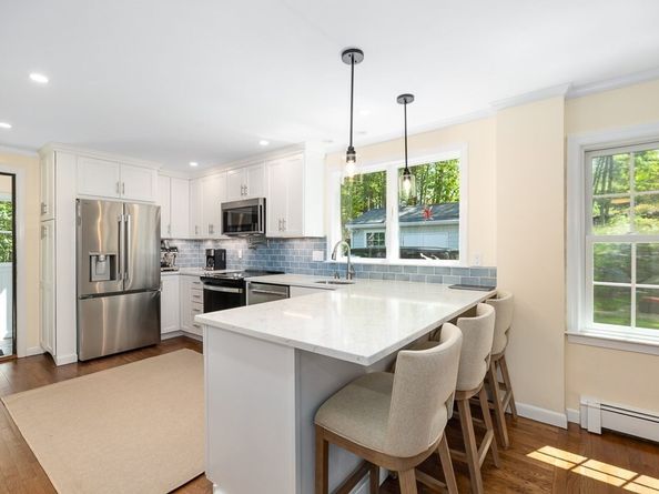 43 Woodward Ave, Gloucester MA 01930