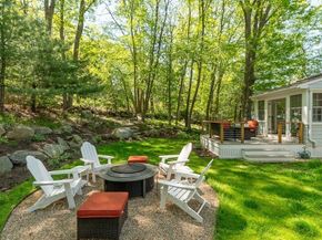 43 Woodward Ave, Gloucester MA 01930