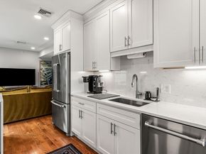 66 Falcon St 4, Boston MA 02128