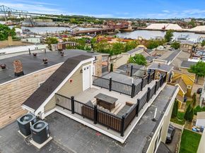 66 Falcon St 4, Boston MA 02128