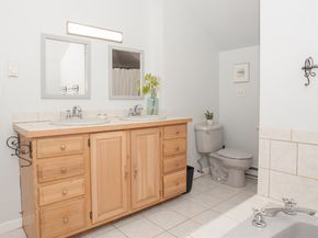 172 Sutton St, Northbridge MA 01534