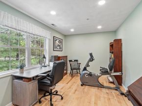 41 Fairway Dr 41, Tewksbury MA 01876