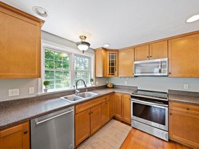 96 Central St, Abington MA 02351