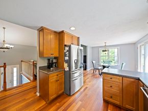 96 Central St, Abington MA 02351