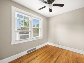 89 School St, Middleboro MA 02346