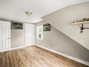 89 School St, Middleboro MA 02346