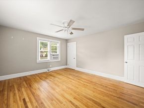 89 School St, Middleboro MA 02346