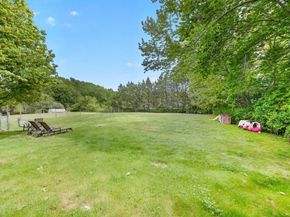 57 Center St, Groveland MA 01834