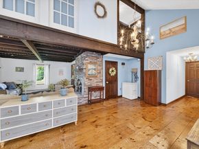 57 Center St, Groveland MA 01834