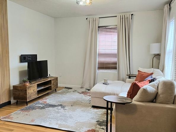 407 Washington St 2, Boston MA 02124