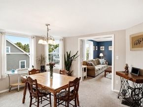 25 Cumner Ave, Melrose MA 02176