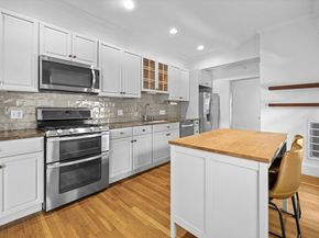72 Central 1, Somerville MA 02143