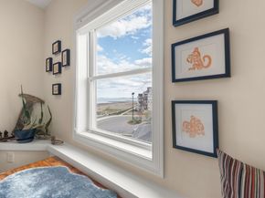 70 Moore St PH, Winthrop MA 02152
