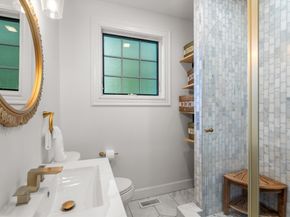 295 Gardner St, Hingham MA 02043