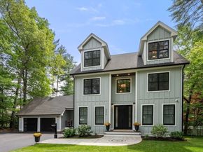 295 Gardner St, Hingham MA 02043