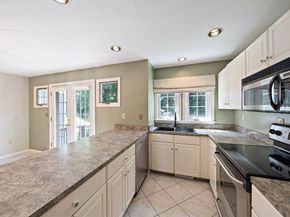 501 Auburn St 402, Whitman MA 02382
