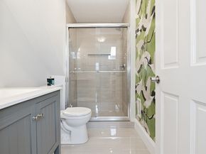 77 South St 3, Boston MA 02130