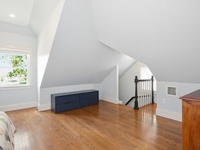 77 South St 3, Boston MA 02130